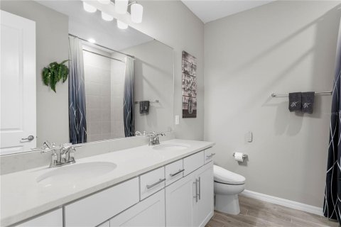 Casa en venta en Wesley Chapel, Florida, 5 dormitorios, 391.12 m2 № 1919723 - foto 7