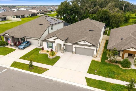 Casa en venta en Wesley Chapel, Florida, 5 dormitorios, 391.12 m2 № 1919723 - foto 2