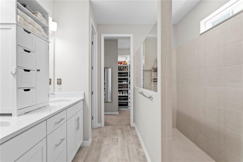 Casa en venta en Wesley Chapel, Florida, 5 dormitorios, 391.12 m2 № 1919723 - foto 26