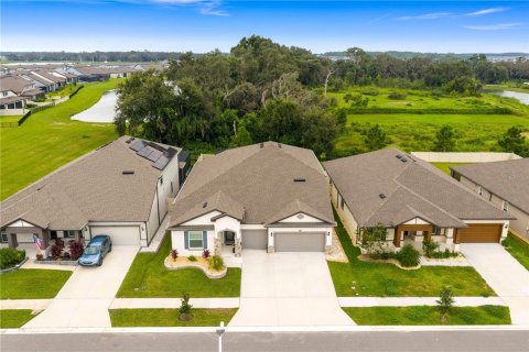 Casa en venta en Wesley Chapel, Florida, 5 dormitorios, 391.12 m2 № 1919723 - foto 1