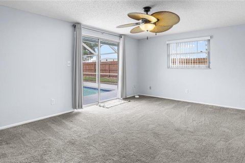 Casa en venta en Port Richey, Florida, 3 dormitorios, 147.62 m2 № 2220410 - foto 16
