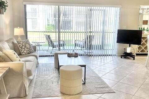 Condo in Jupiter, Florida, 1 bedroom № 2085358 - photo 16