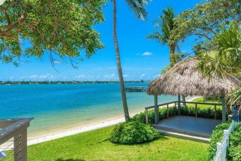 Copropriété à louer à West Palm Beach, Floride: 2 chambres, 108.7 m2 № 2387999 - photo 2