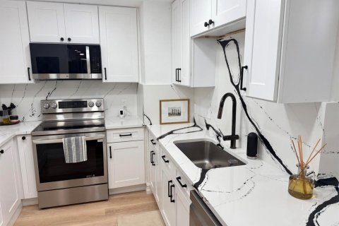Copropriété à louer à West Palm Beach, Floride: 2 chambres, 108.7 m2 № 2387999 - photo 5