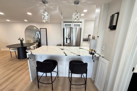 Copropriété à louer à West Palm Beach, Floride: 2 chambres, 108.7 m2 № 2387999 - photo 4