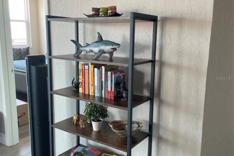 Снять в аренду кондоминиум в Сент-Питерсберг, Флорида 1 комната, 95.69м2, № 1509004 - фото 18