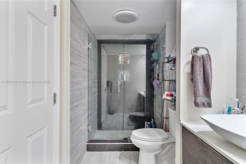 Купить кондоминиум в Авентура, Флорида 3 спальни, 128.21м2, № 1977319 - фото 20