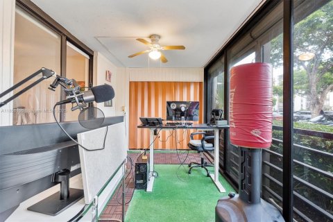 Купить кондоминиум в Авентура, Флорида 3 спальни, 128.21м2, № 1977319 - фото 26