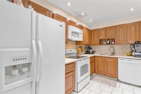 Купить кондоминиум в Авентура, Флорида 3 спальни, 128.21м2, № 1977319 - фото 5