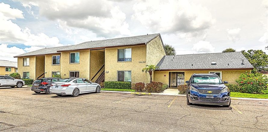 Condo in Clearwater, Florida, 1 bedroom № 1795922