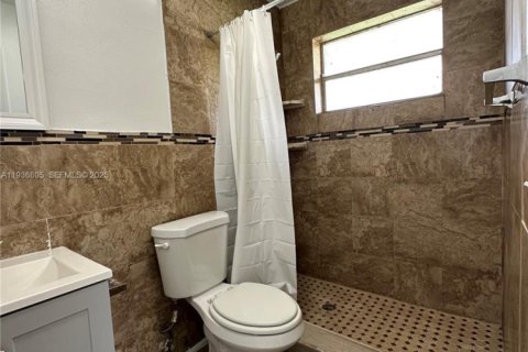 Apartment in Hallandale Beach, Florida 2 bedrooms № 1994665 - photo 30