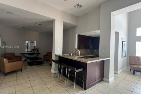 Copropriété à louer à Miami, Floride: 2 chambres, 101.26 m2 № 2051506 - photo 9