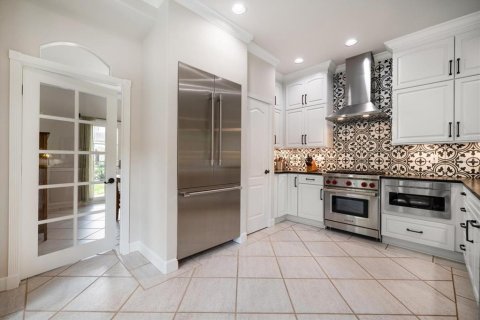 House in Tampa, Florida 3 bedrooms, 225.01 sq.m. № 1776859 - photo 15
