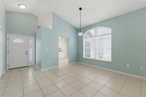 House in Spring Hill, Florida 2 bedrooms, 119.19 sq.m. № 2195789 - photo 6