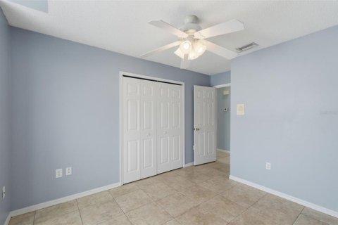 House in Spring Hill, Florida 2 bedrooms, 119.19 sq.m. № 2195789 - photo 26