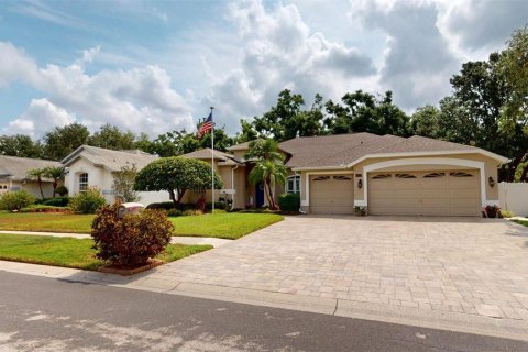 Casa en venta en Valrico, Florida, 4 dormitorios, 241.17 m2 № 1719250 - foto 1