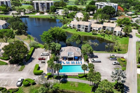 Condo in Boca Raton, Florida, 2 bedrooms  № 1222614 - photo 1