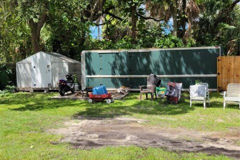 Снять в аренду квартиру в Тарпон-Спрингс, Флорида 4 комнаты, 60.39м2, № 1321979 - фото 8