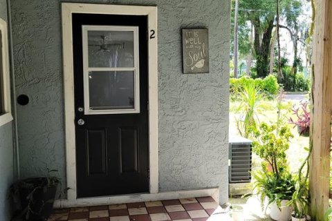 Снять в аренду квартиру в Тарпон-Спрингс, Флорида 4 комнаты, 60.39м2, № 1321979 - фото 15