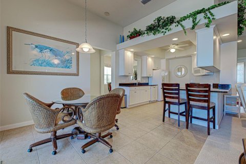 Villa ou maison à vendre à Venice, Floride: 4 chambres, 233.74 m2 № 2150879 - photo 19