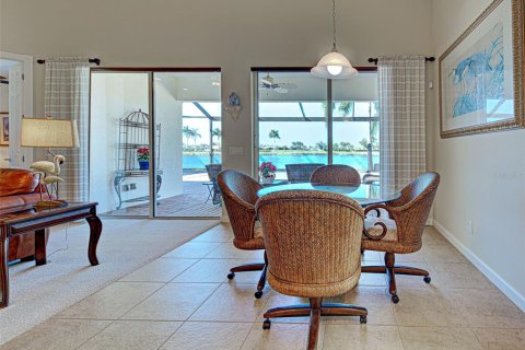 Villa ou maison à vendre à Venice, Floride: 4 chambres, 233.74 m2 № 2150879 - photo 9