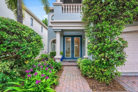 Villa ou maison à vendre à Boynton Beach, Floride: 4 chambres, 261.06 m2 № 2397230 - photo 2