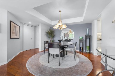 Condo in Tampa, Florida, 2 bedrooms  № 2403590 - photo 12