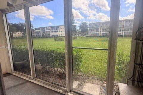 Купить кондоминиум в Бока-Ратон, Флорида 1 спальня, 66.89м2, № 2008425 - фото 9