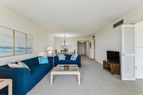 Copropriété à vendre à Sarasota, Floride: 2 chambres, 101.26 m2 № 1628476 - photo 11