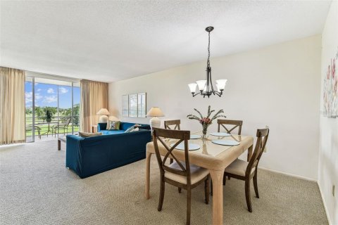Copropriété à vendre à Sarasota, Floride: 2 chambres, 101.26 m2 № 1628476 - photo 3