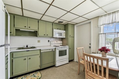 Copropriété à vendre à Sarasota, Floride: 2 chambres, 101.26 m2 № 1628476 - photo 27