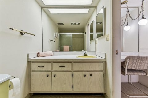 Copropriété à vendre à Sarasota, Floride: 2 chambres, 101.26 m2 № 1628476 - photo 16