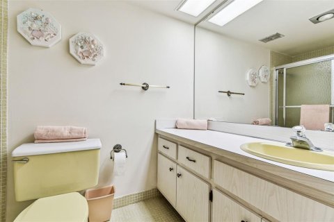 Copropriété à vendre à Sarasota, Floride: 2 chambres, 101.26 m2 № 1628476 - photo 17