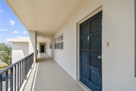 Copropriété à vendre à Sarasota, Floride: 2 chambres, 101.26 m2 № 1628476 - photo 26