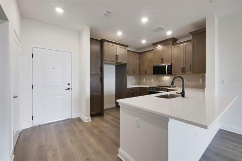 Copropriété à vendre à Orlando, Floride: 2 chambres, 138.05 m2 № 2099161 - photo 2