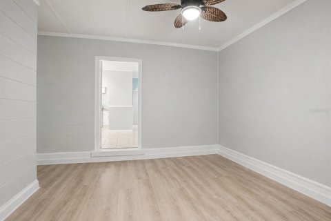 House in Haines City, Florida 3 bedrooms, 102.84 sq.m. № 2354824 - photo 8