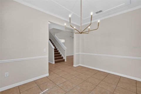 Villa ou maison à vendre à Apopka, Floride: 4 chambres, 220.09 m2 № 2402869 - photo 9