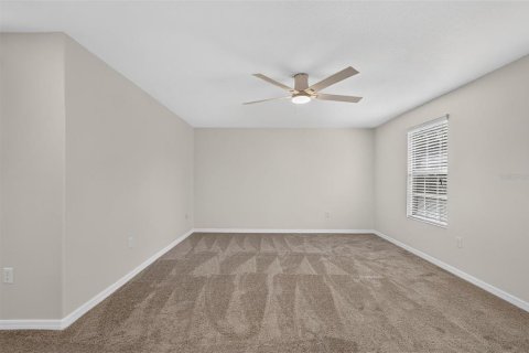 Villa ou maison à vendre à Apopka, Floride: 4 chambres, 220.09 m2 № 2402869 - photo 16