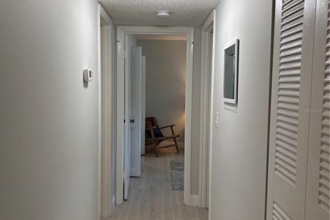 Copropriété à vendre à Palm Harbor, Floride: 2 chambres, 76.64 m2 № 2142348 - photo 23