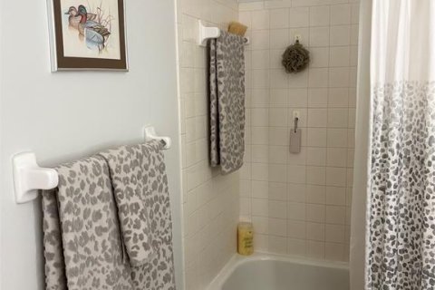 Copropriété à vendre à Palm Harbor, Floride: 2 chambres, 76.64 m2 № 2142348 - photo 18