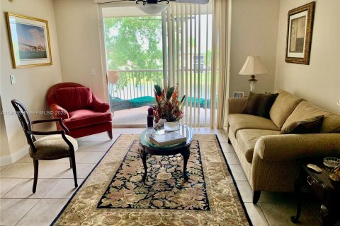 Condo à Tamarac, Floride, 2 chambres  № 2005463