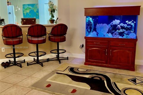 Copropriété à vendre à Tamarac, Floride: 2 chambres, 140.56 m2 № 2005463 - photo 8