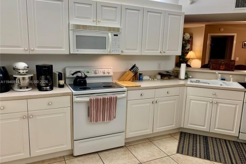 Copropriété à vendre à Tamarac, Floride: 2 chambres, 140.56 m2 № 2005463 - photo 5