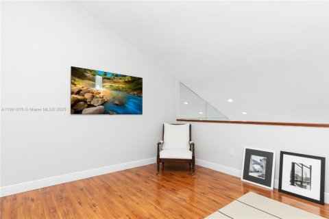 Adosado en alquiler en Miami, Florida, 3 dormitorios, 147.9 m2 № 1953713 - foto 23