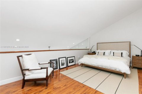 Adosado en alquiler en Miami, Florida, 3 dormitorios, 147.9 m2 № 1953713 - foto 22