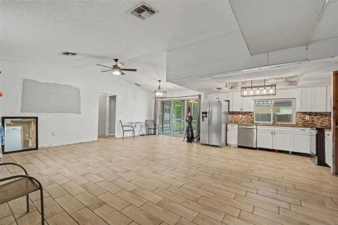 Villa ou maison à vendre à Spring Hill, Floride: 3 chambres, 133.04 m2 № 2287605 - photo 5