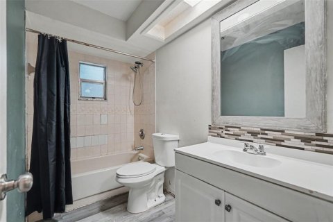 Villa ou maison à vendre à Spring Hill, Floride: 3 chambres, 133.04 m2 № 2287605 - photo 11