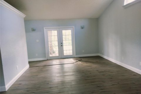 House in Leesburg, Florida 3 bedrooms, 222.5 sq.m. № 1616697 - photo 9