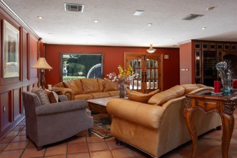 Casa en venta en Ocala, Florida, 3 dormitorios, 323.3 m2 № 2430756 - foto 8