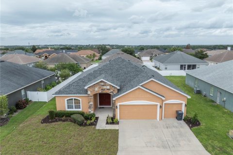 Casa en Lakeland, Florida 5 dormitorios, 231.7 m2 № 2105351